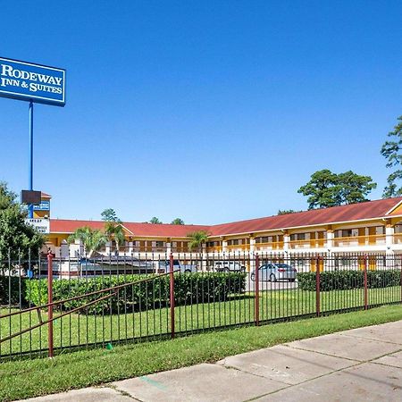 Rodeway Inn & Suites Humble Exterior photo